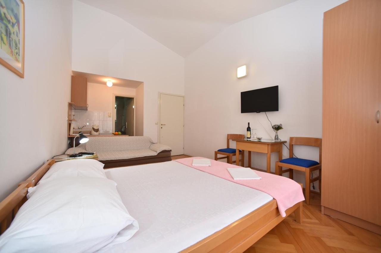Apartmani Soljaga Petrovac Exterior photo