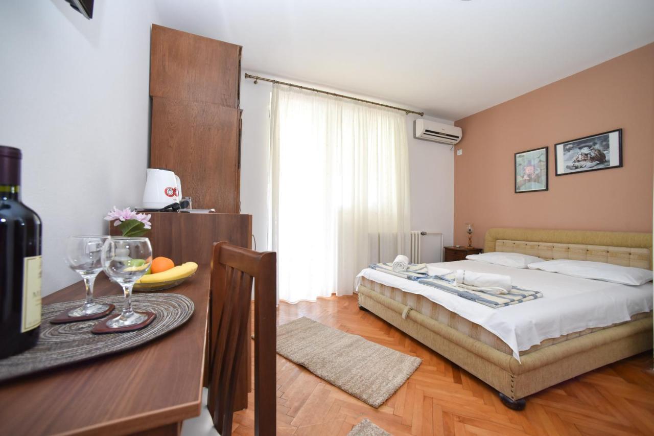 Apartmani Soljaga Petrovac Exterior photo
