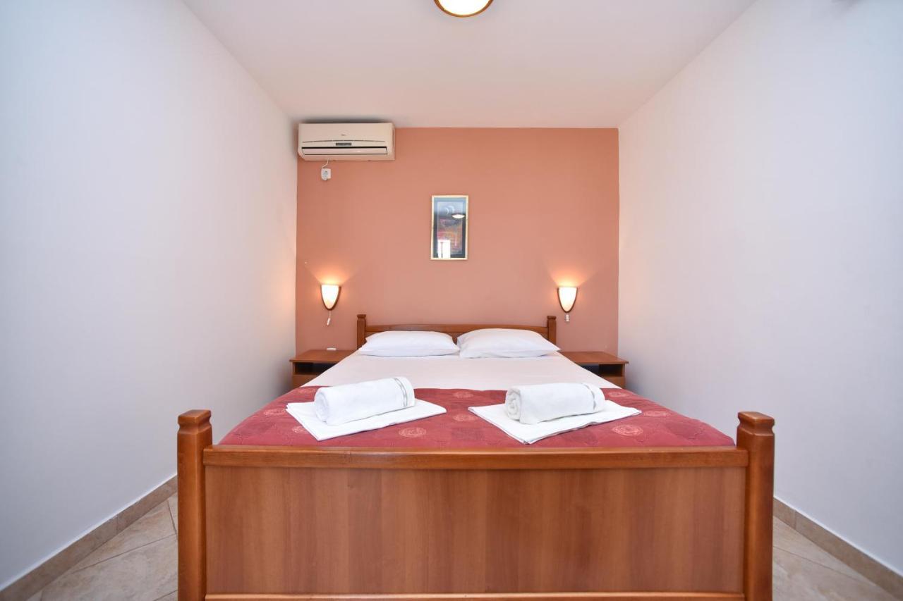 Apartmani Soljaga Petrovac Exterior photo