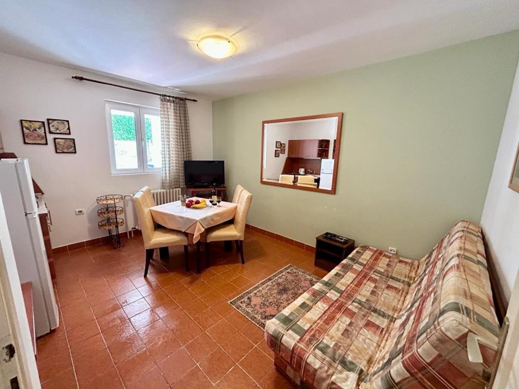Apartmani Soljaga Petrovac Exterior photo